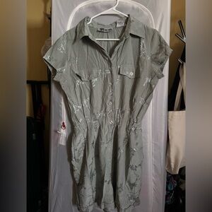 Vintage silk romper with floral embroidery